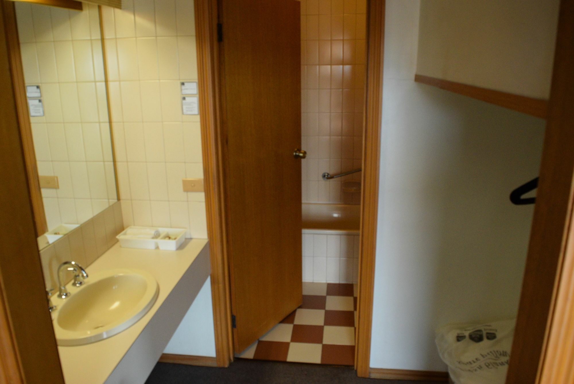 Bakery Hill Motel Ballarat Ngoại thất bức ảnh